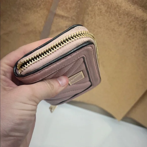Victoria secret rose pink Quilted Women's Wallet - Picture 8 of 11